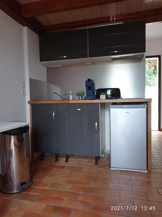 Maisonnette en résidence avec piscine et tennis Saint-Vallier-de-Thiey Exterior foto
